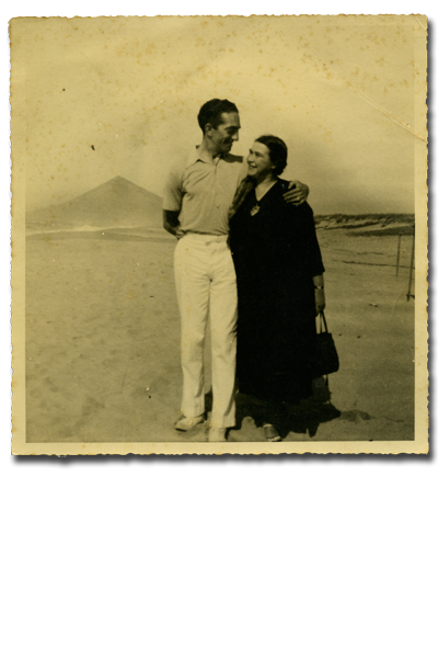 José de Almada Negreiros e Sarah Affonso em Moledo do Minho [1934]